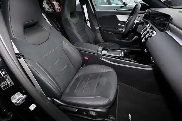 Mercedes-Benz A-Class view 4