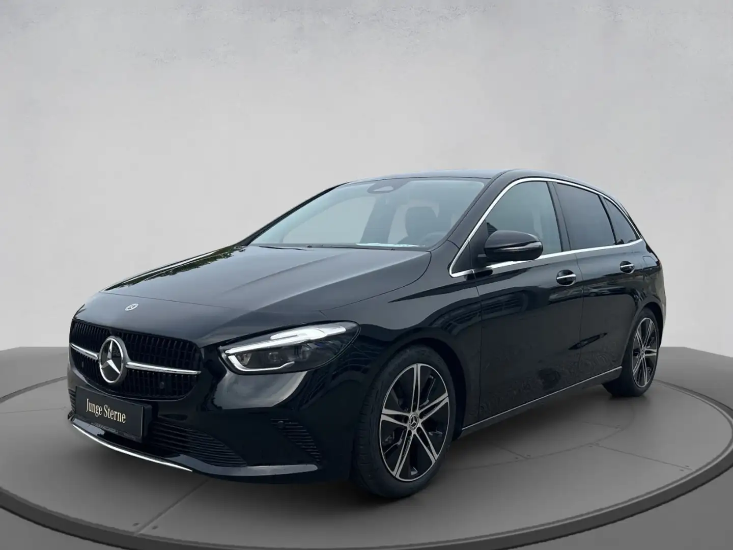 Mercedes-Benz B 180 d Österreich-Edition Leder Klima Shz Ambi Schwarz - 2