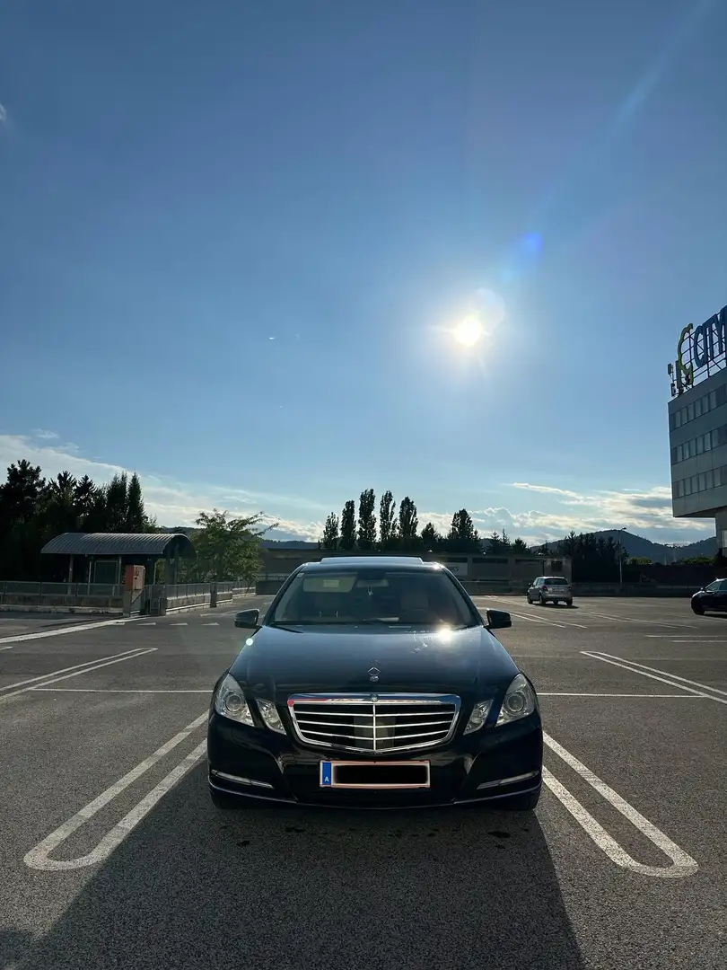 Mercedes-Benz E 350 V6 Motor - Elegance BlueEfficiency 4MATIC CDI Aut. - 2