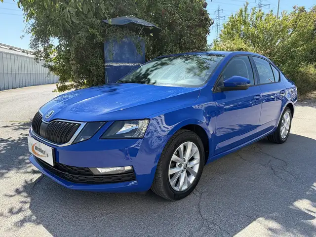 Skoda Octavia view 4
