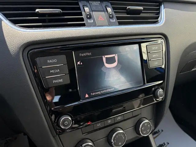 Skoda Octavia view 11