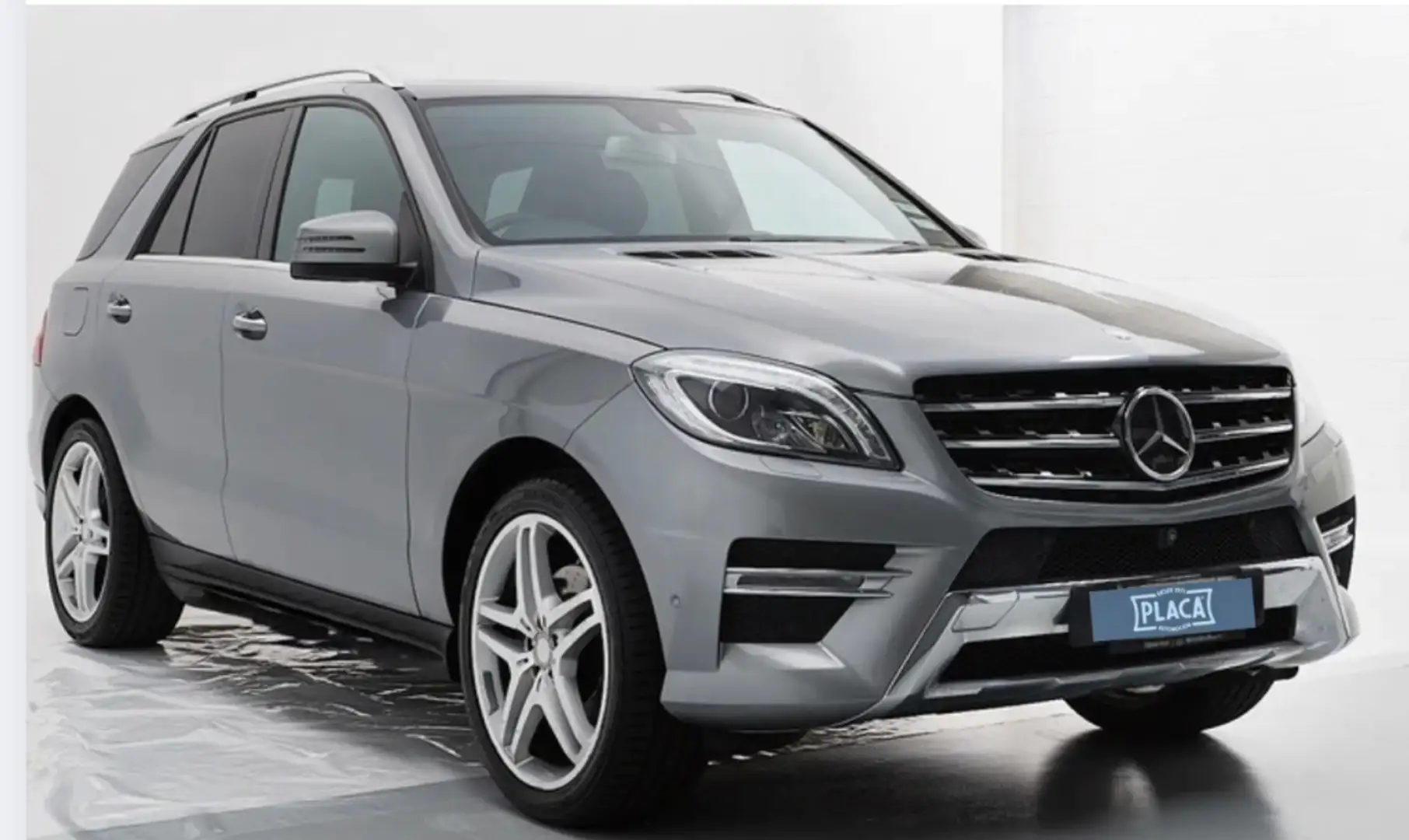 Mercedes-Benz ML 350 350BlueTec 4M 7G Plus Gris - 1