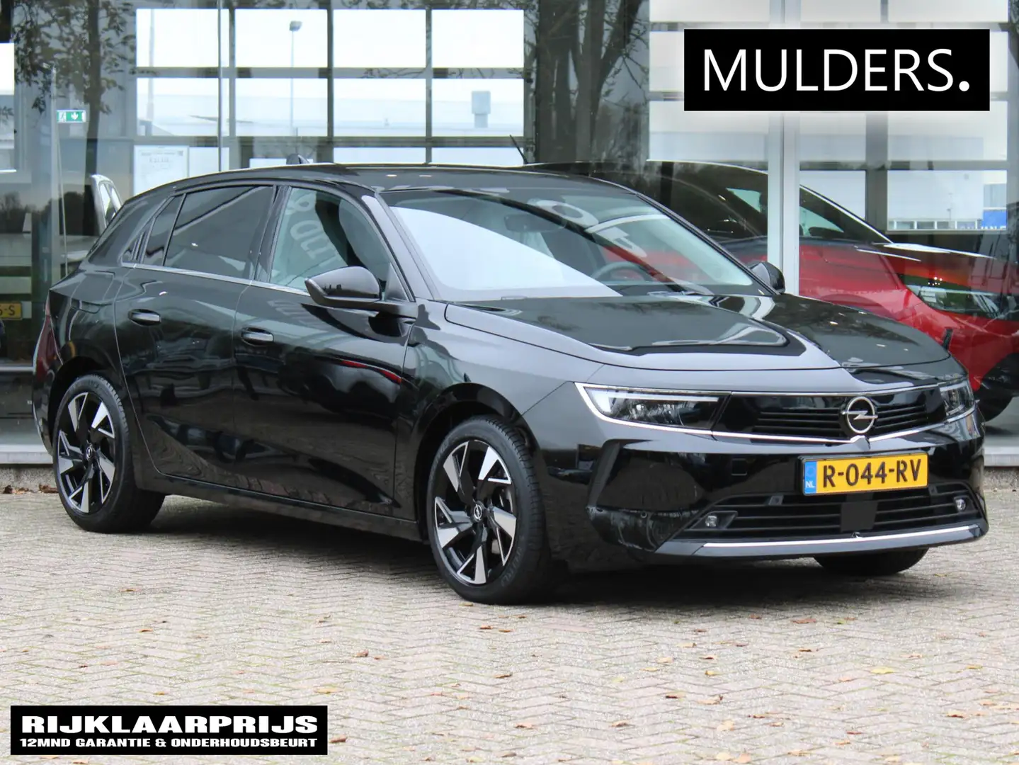 Opel Astra 1.2T Elegance | Camera / Stoelverw. / Navi Zwart - 1