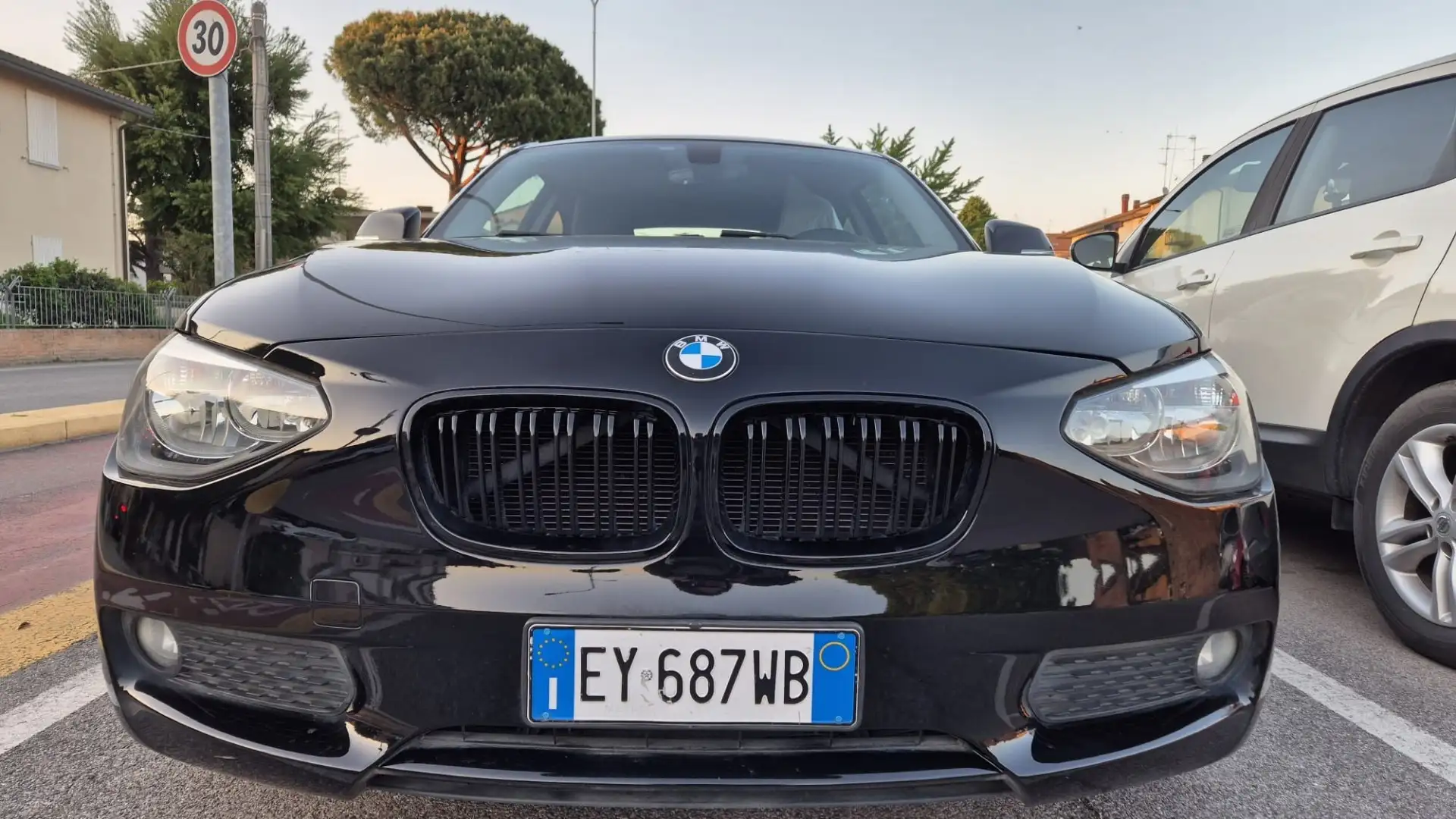 BMW 116 116d 3p eff.dynamics Joy - 1