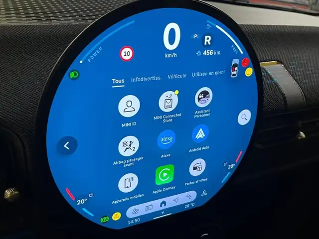 Mini Hatch view 27