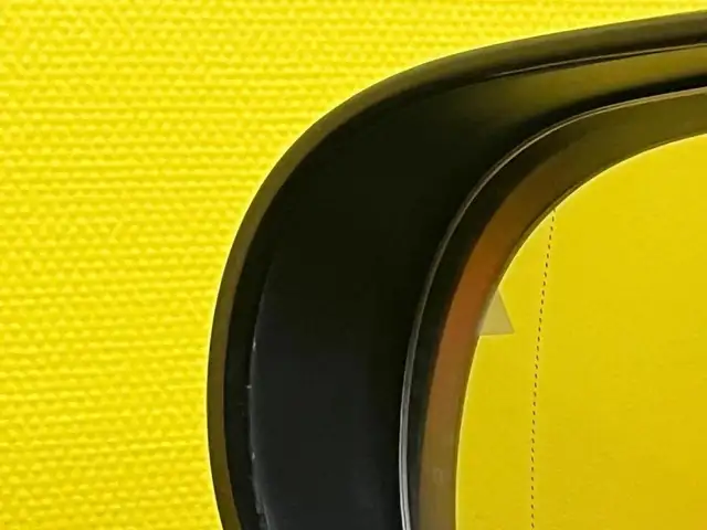 Mini Hatch view 19