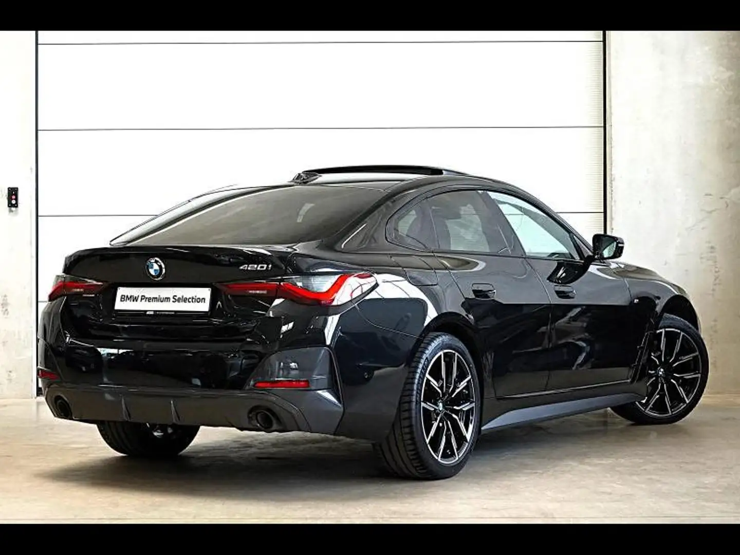 BMW 420 M SPORT - AUTOMAAT - SCHUIFDAK Schwarz - 2