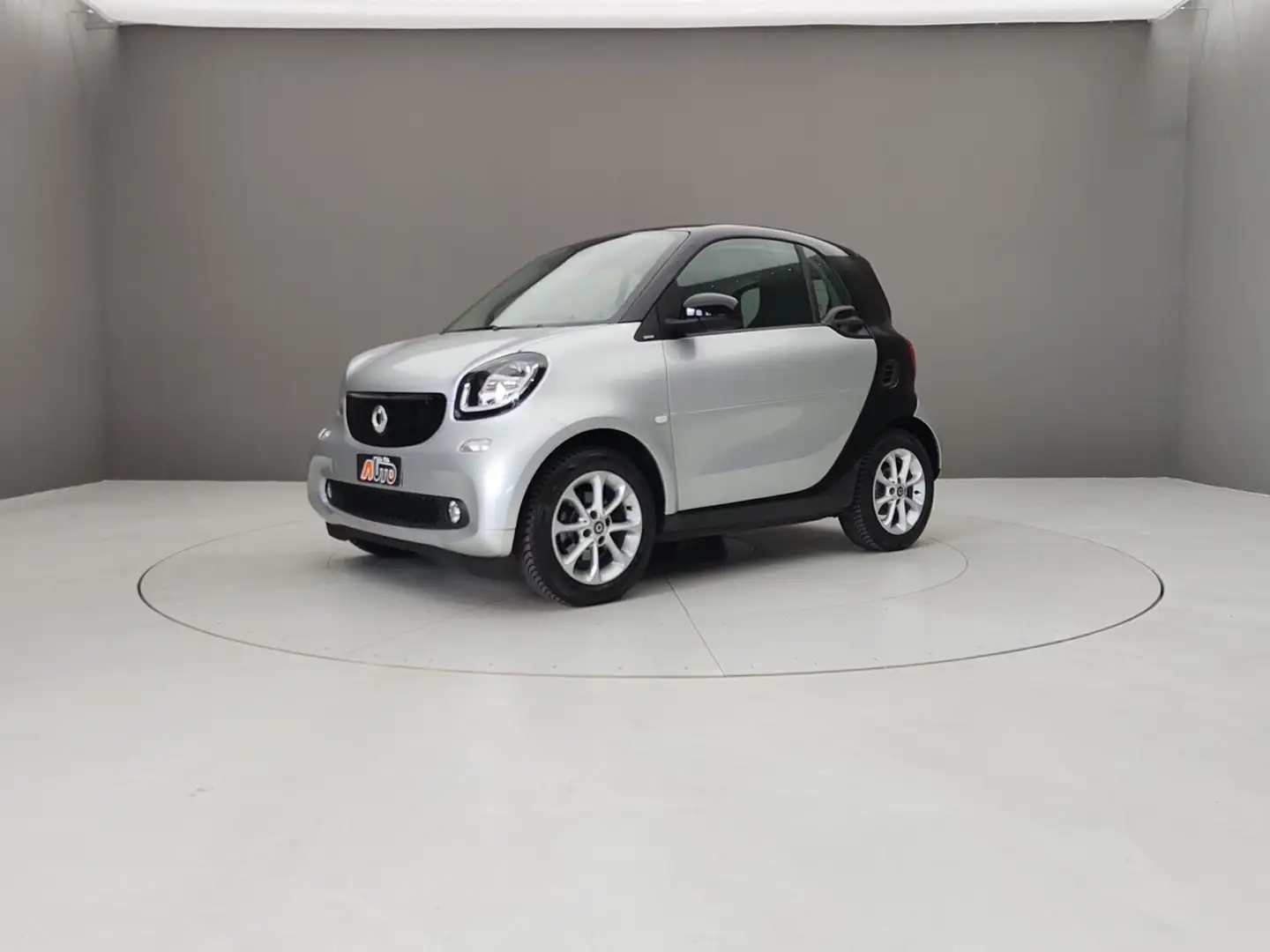 smart forTwo 900 T 90CV TWINAMIC  PASSION Nero - 2