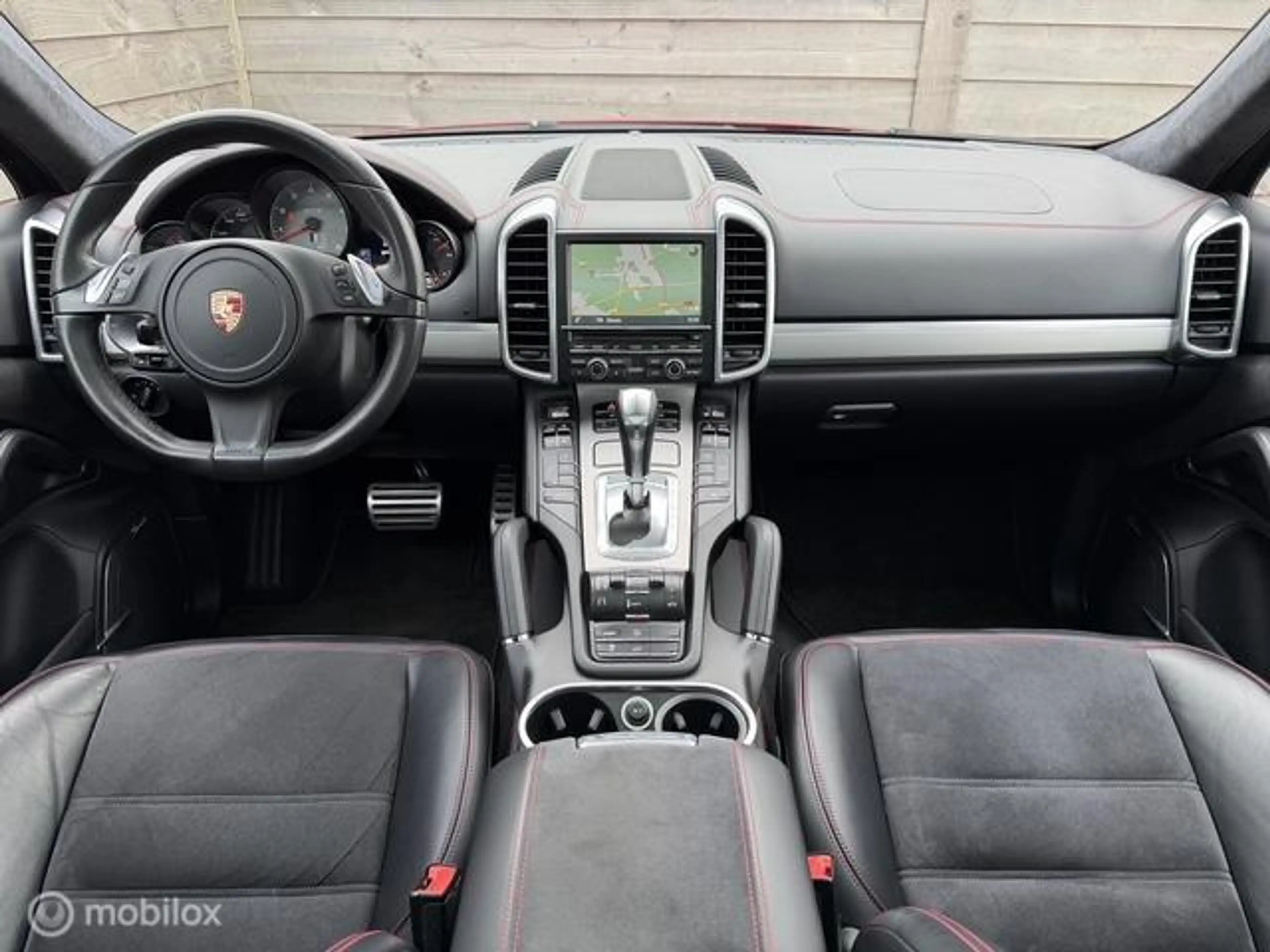 Porsche Cayenne 4.8 GTS Pano-Burmeister-Alcantara-NL-Auto — photo 17