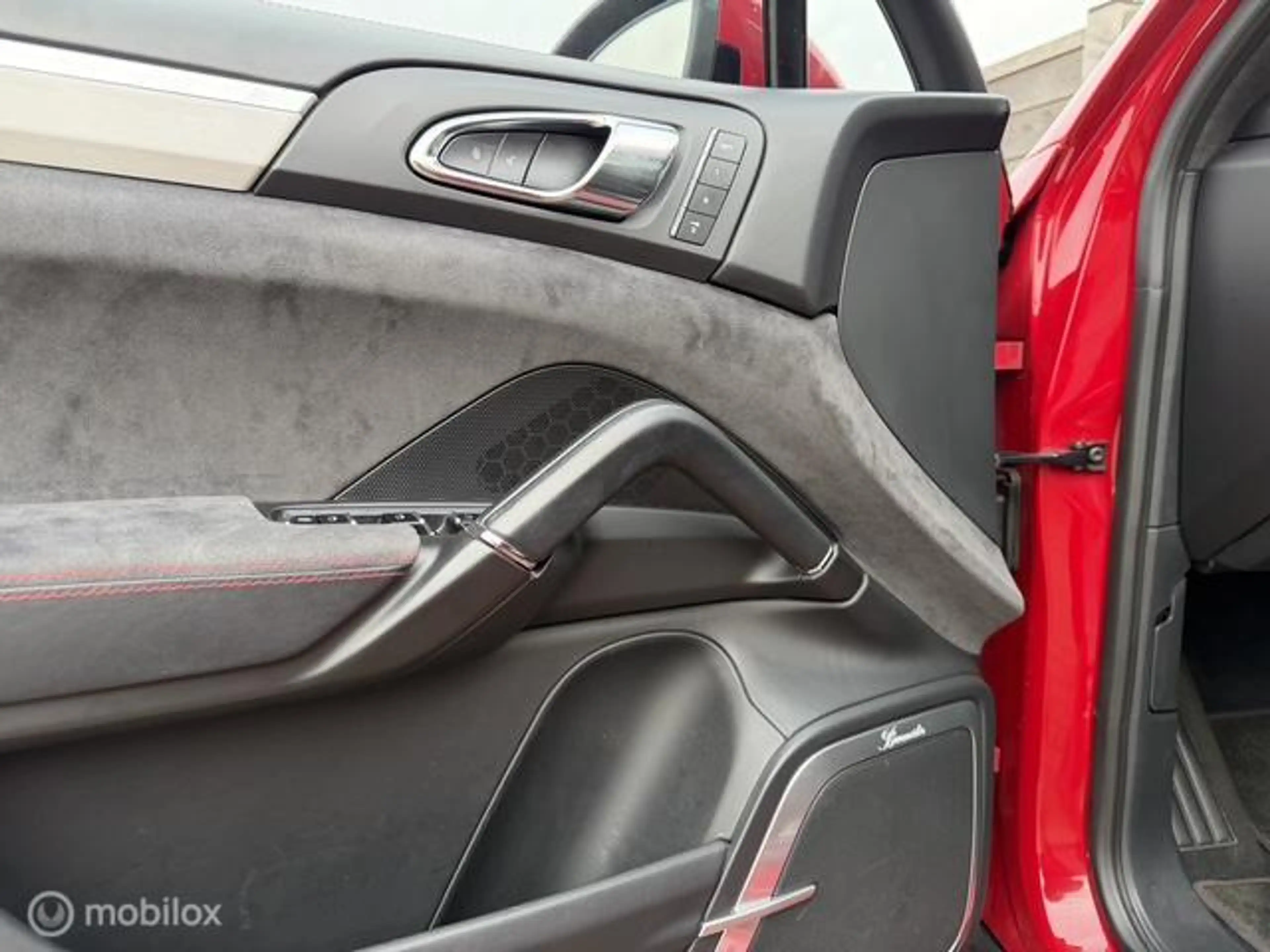 Porsche Cayenne 4.8 GTS Pano-Burmeister-Alcantara-NL-Auto — photo 49