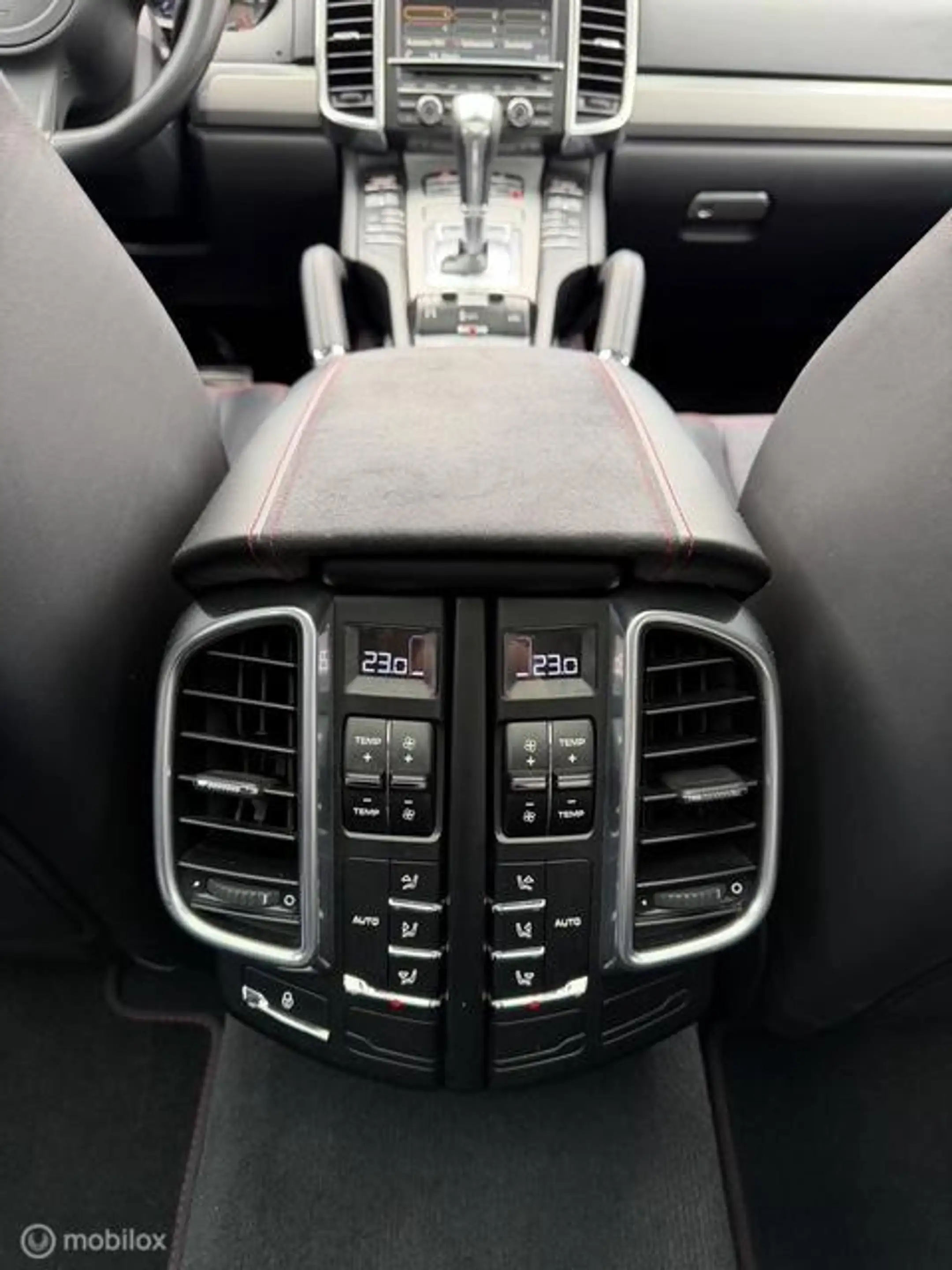 Porsche Cayenne 4.8 GTS Pano-Burmeister-Alcantara-NL-Auto — photo 32