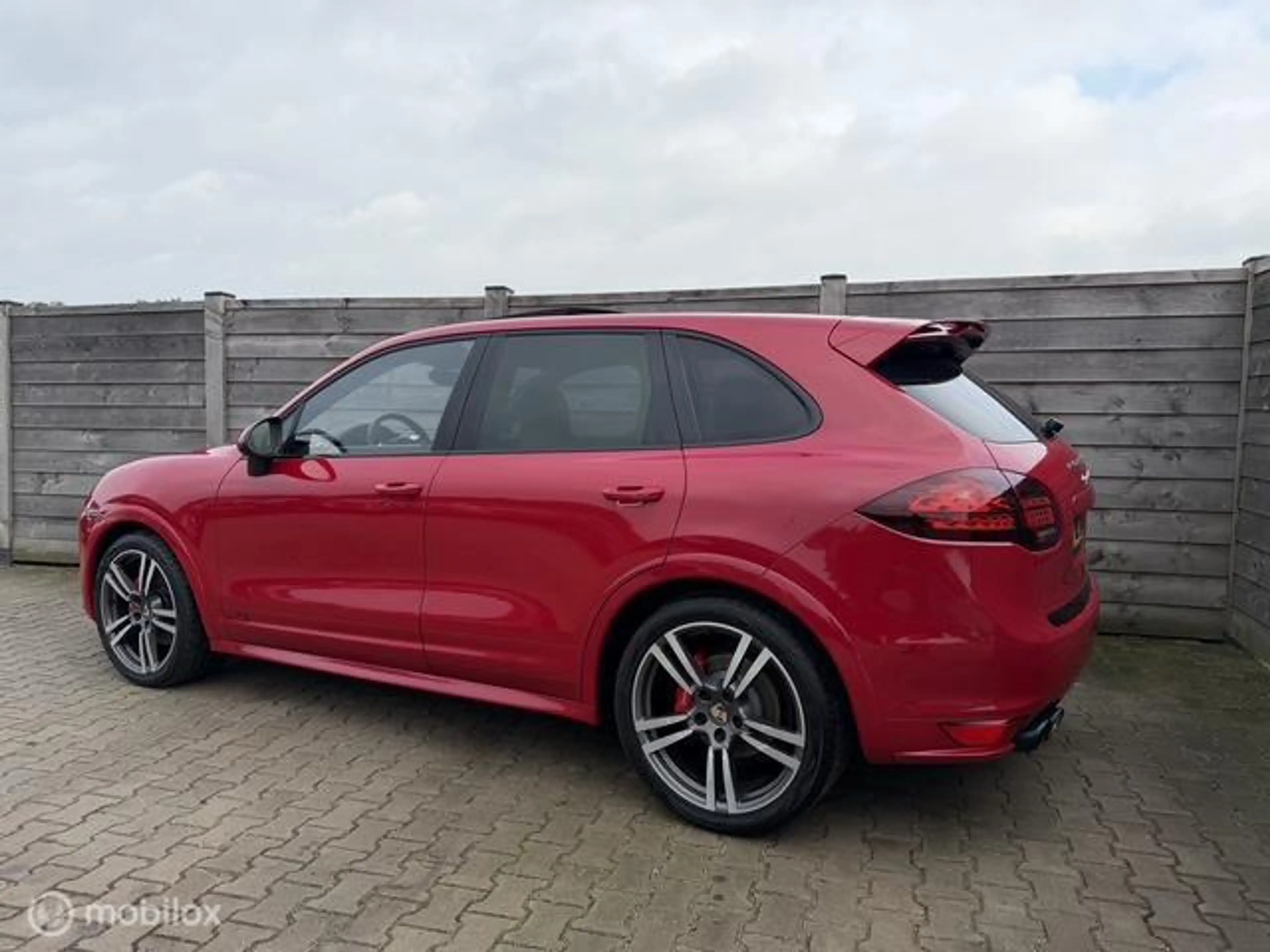 Porsche Cayenne 4.8 GTS Pano-Burmeister-Alcantara-NL-Auto — photo 12