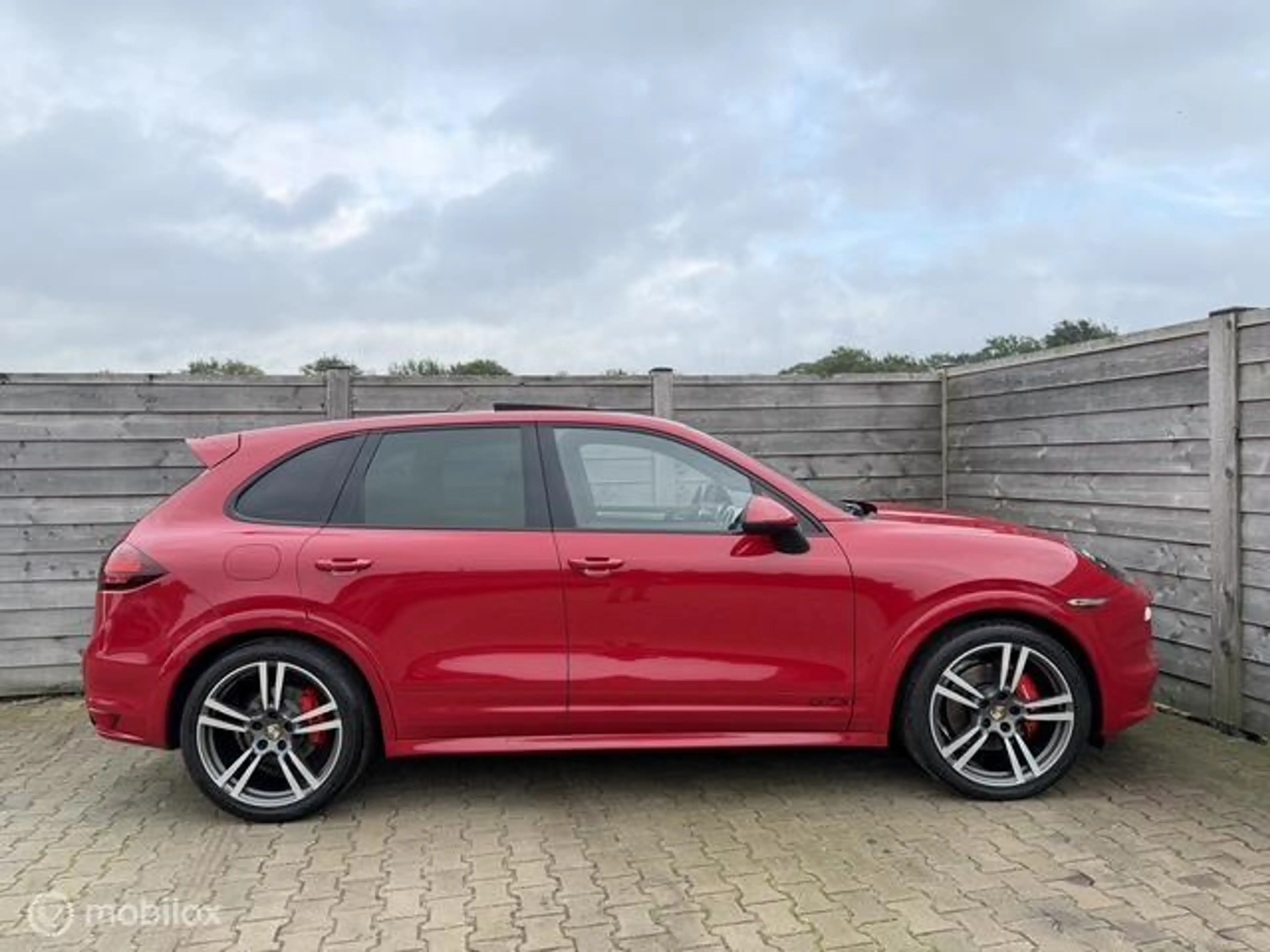 Porsche Cayenne 4.8 GTS Pano-Burmeister-Alcantara-NL-Auto — photo 14