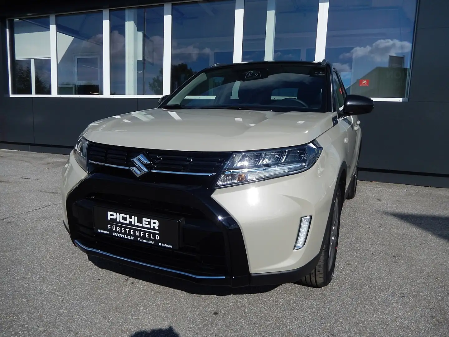 Suzuki Vitara 1,4 Hybrid ALLGRIP shine Beige - 1