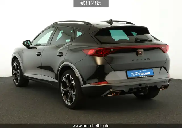 Cupra Formentor view 3