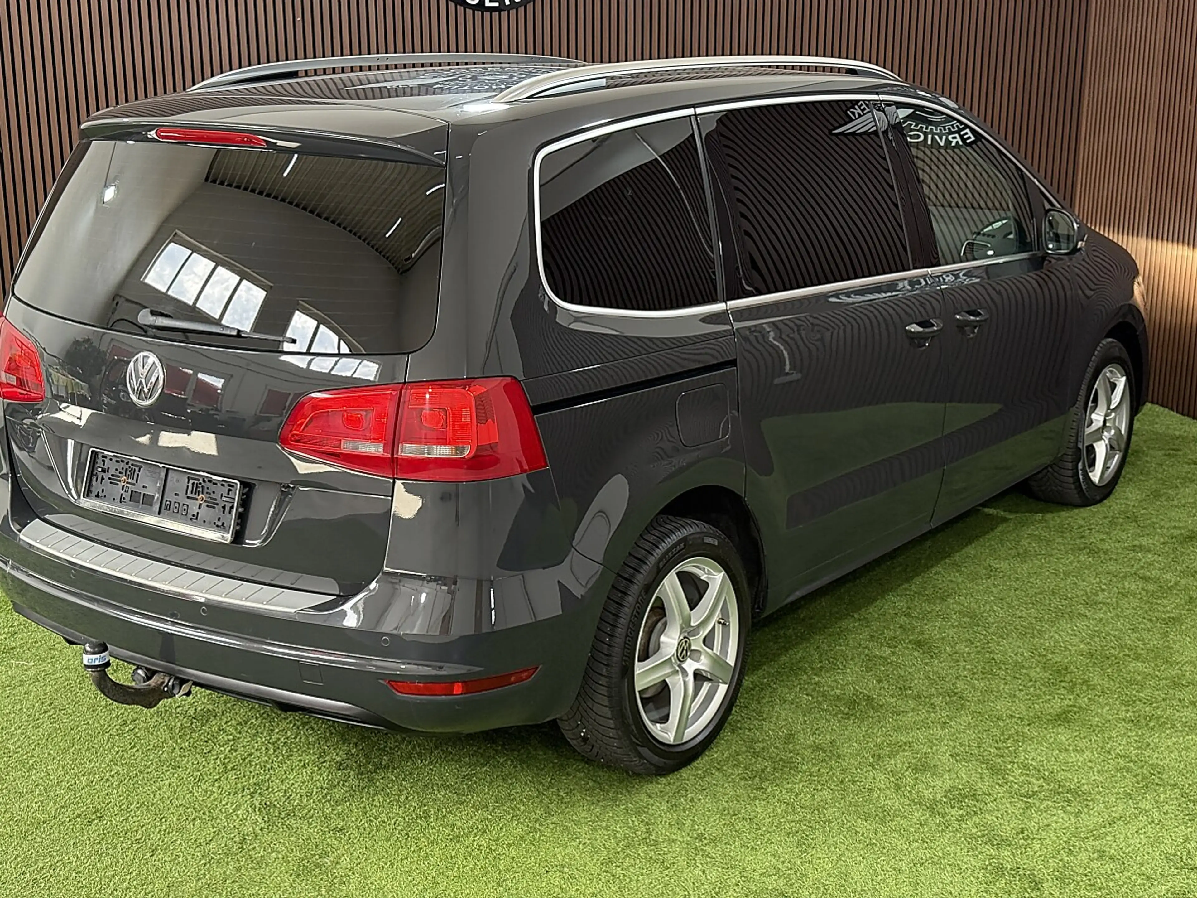Volkswagen Sharan Sky BMT 2,0 TDI DPF DSG — photo 9