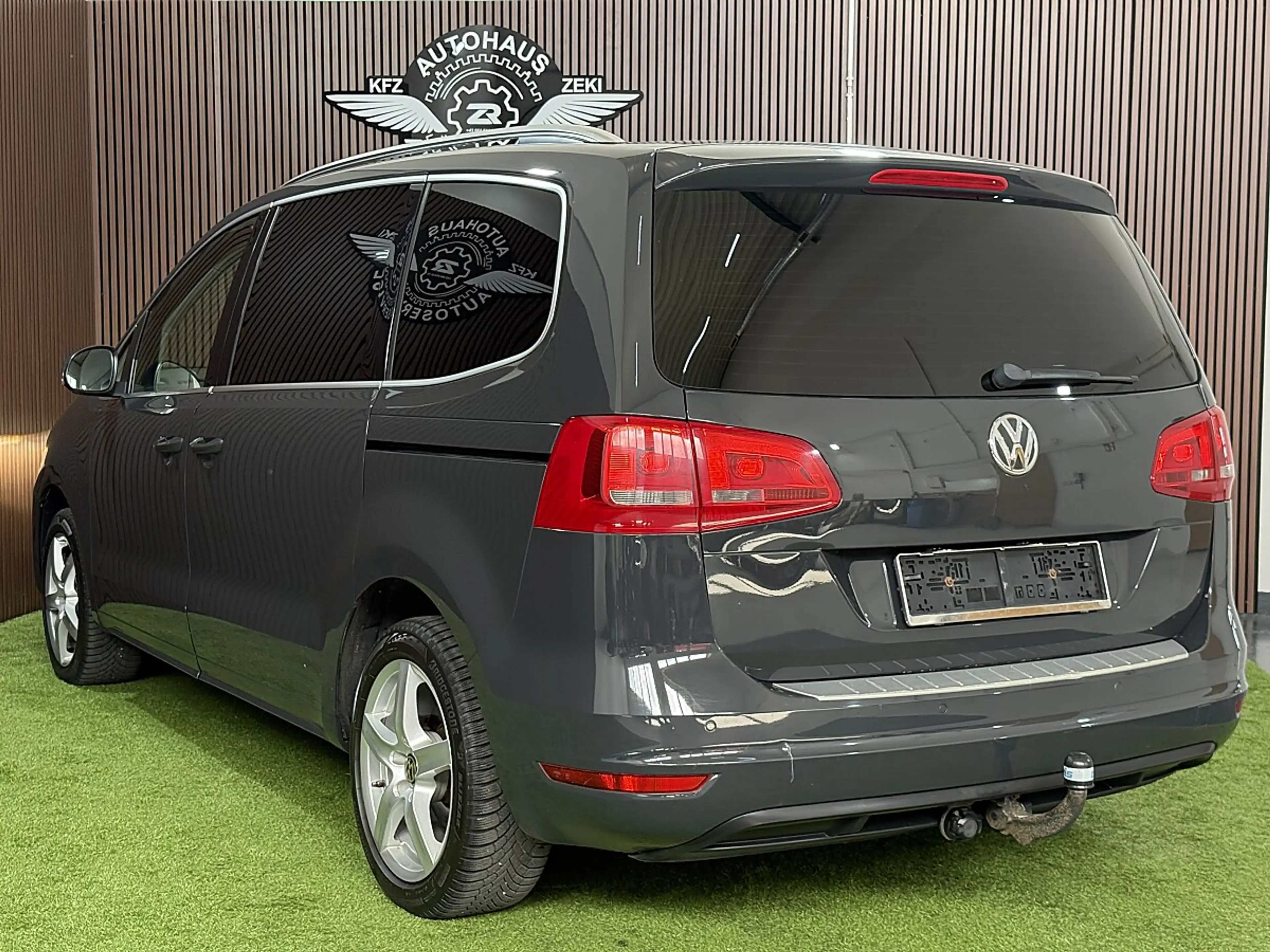 Volkswagen Sharan Sky BMT 2,0 TDI DPF DSG — photo 12