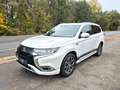 Mitsubishi Outlander PHEV Top 4WD |Plug-in-Hybrid|AHK| Blanc - thumbnail 3