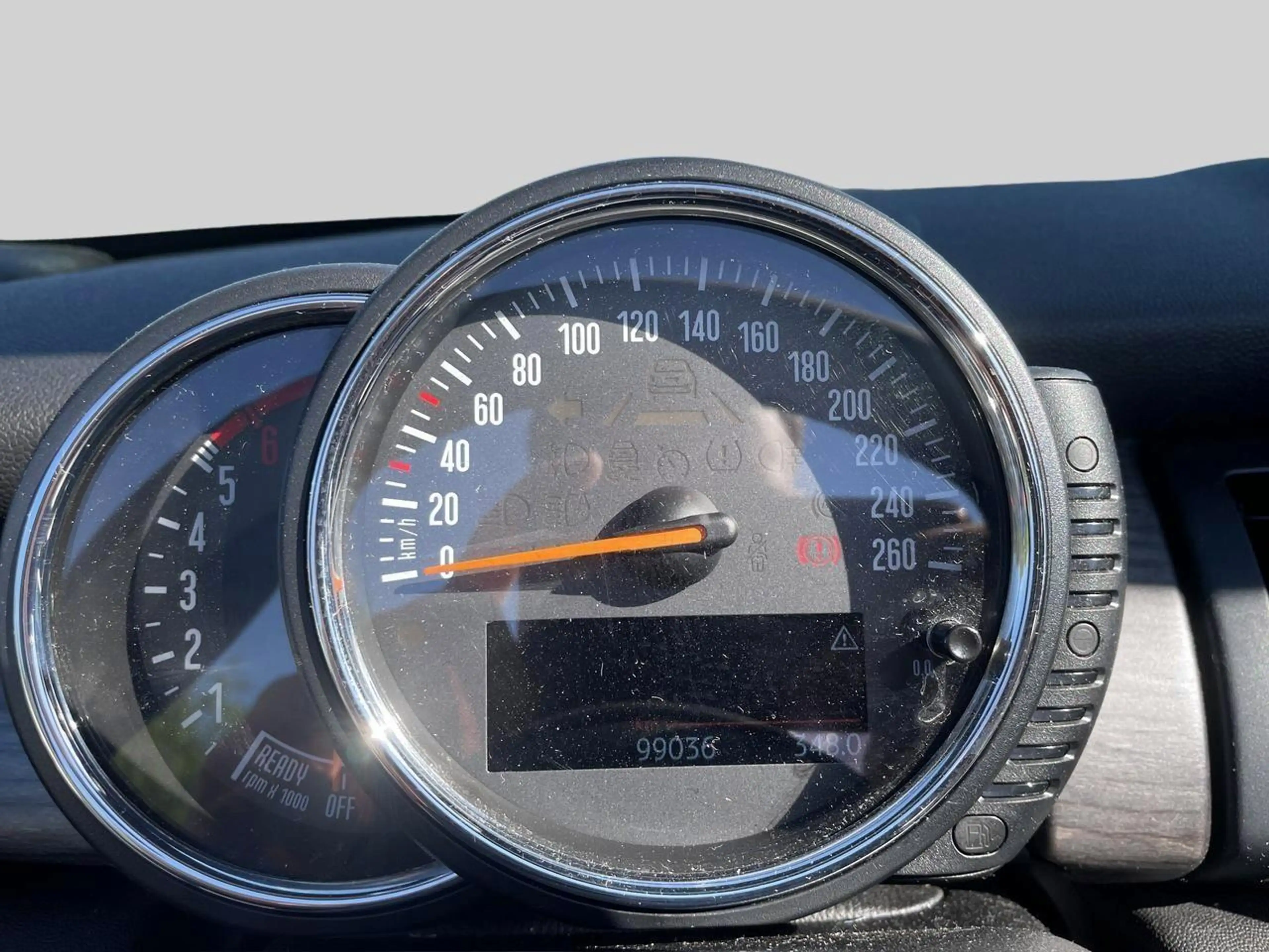 MINI Cooper D Cabrio (85 kW) — photo 12