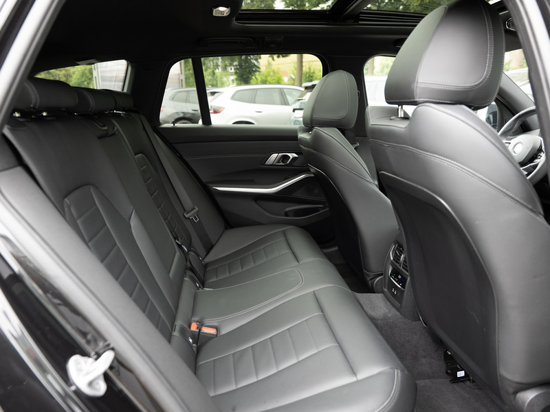 BMW 340 Mi Touring xDrive FACEL. PANO AHK HUD 360° — photo 11
