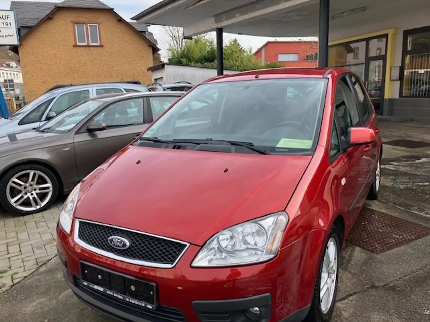 Ford Focus C-Max Fun Rouge - 1