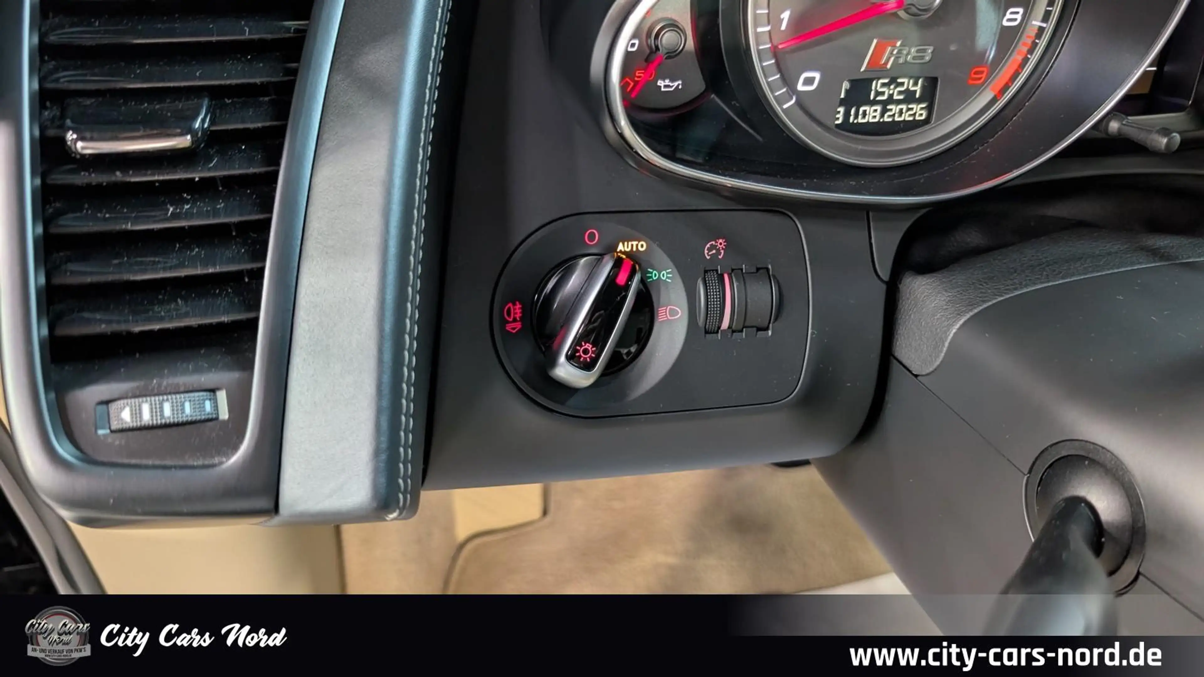 Audi R8 Coupe 4.2 FSI quattro LED+B&O+NAPPA+PDC+SHZ — photo 14
