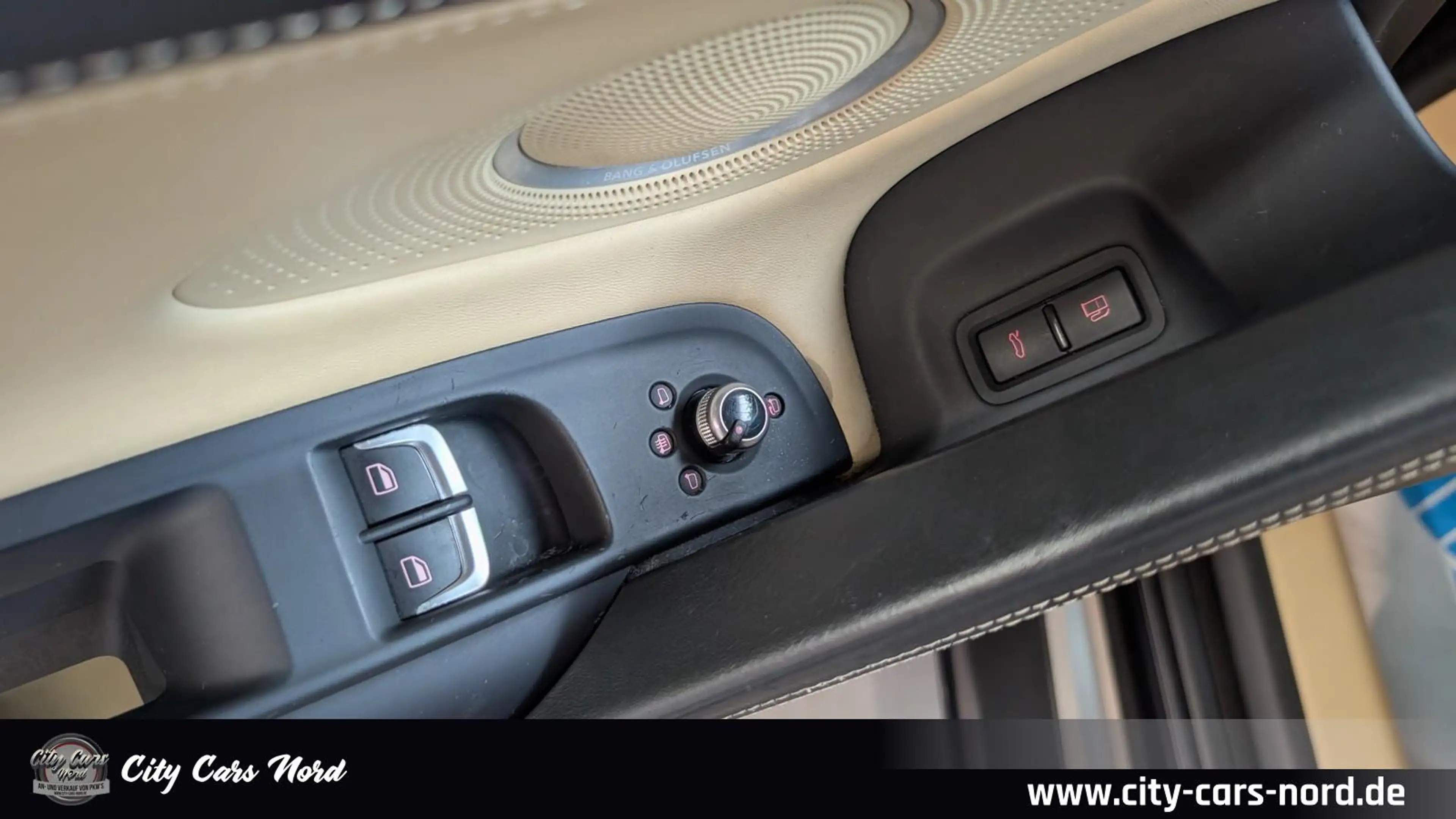 Audi R8 Coupe 4.2 FSI quattro LED+B&O+NAPPA+PDC+SHZ — photo 12