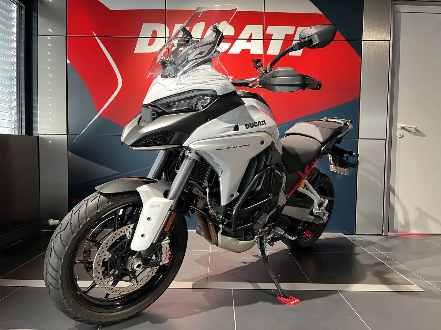 Ducati Multistrada V4 S Multistrada V4S Radar Weiß - 1