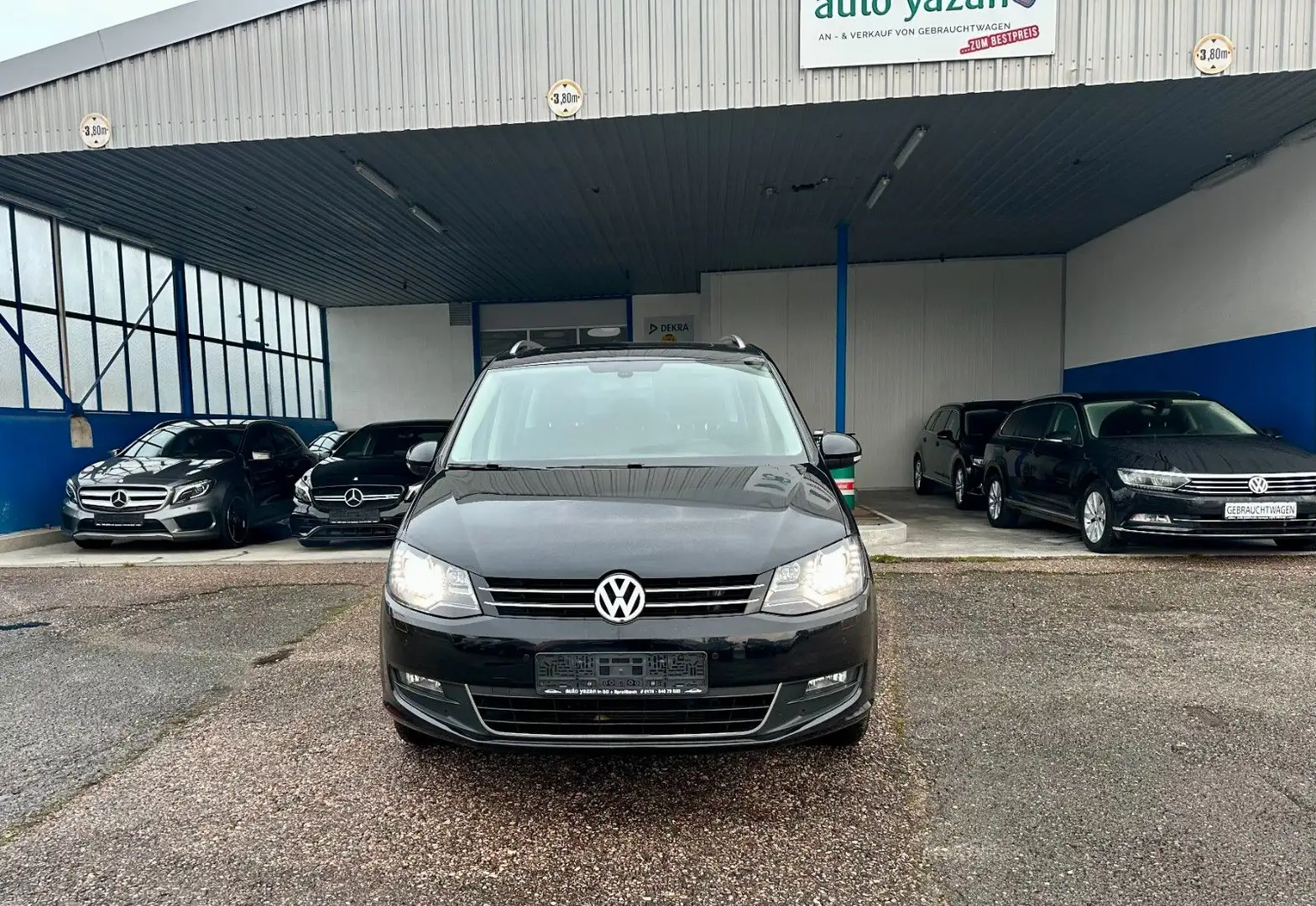 Volkswagen Sharan Cup /Matrix-LED/SHZ/PANO/7Sitzer/Dynaudio Noir - 2