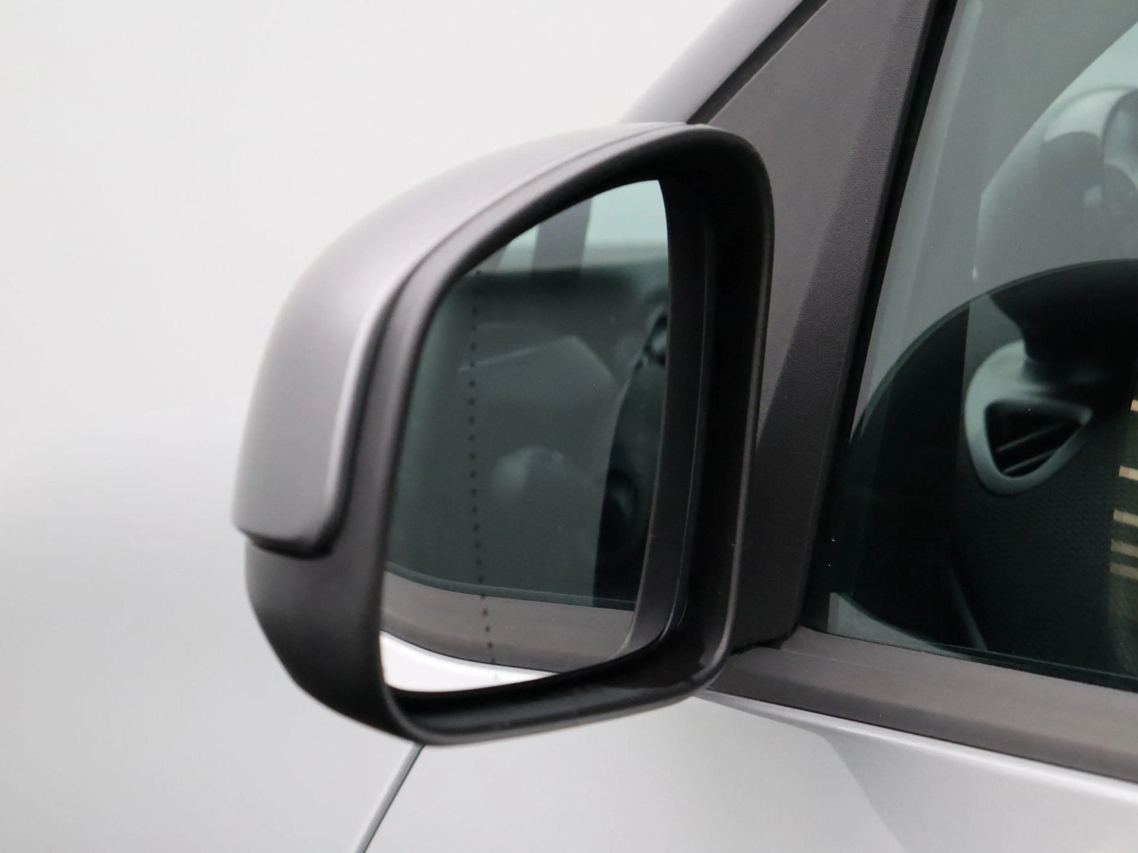 smart forTwo coupé EQ Comfort — photo 9