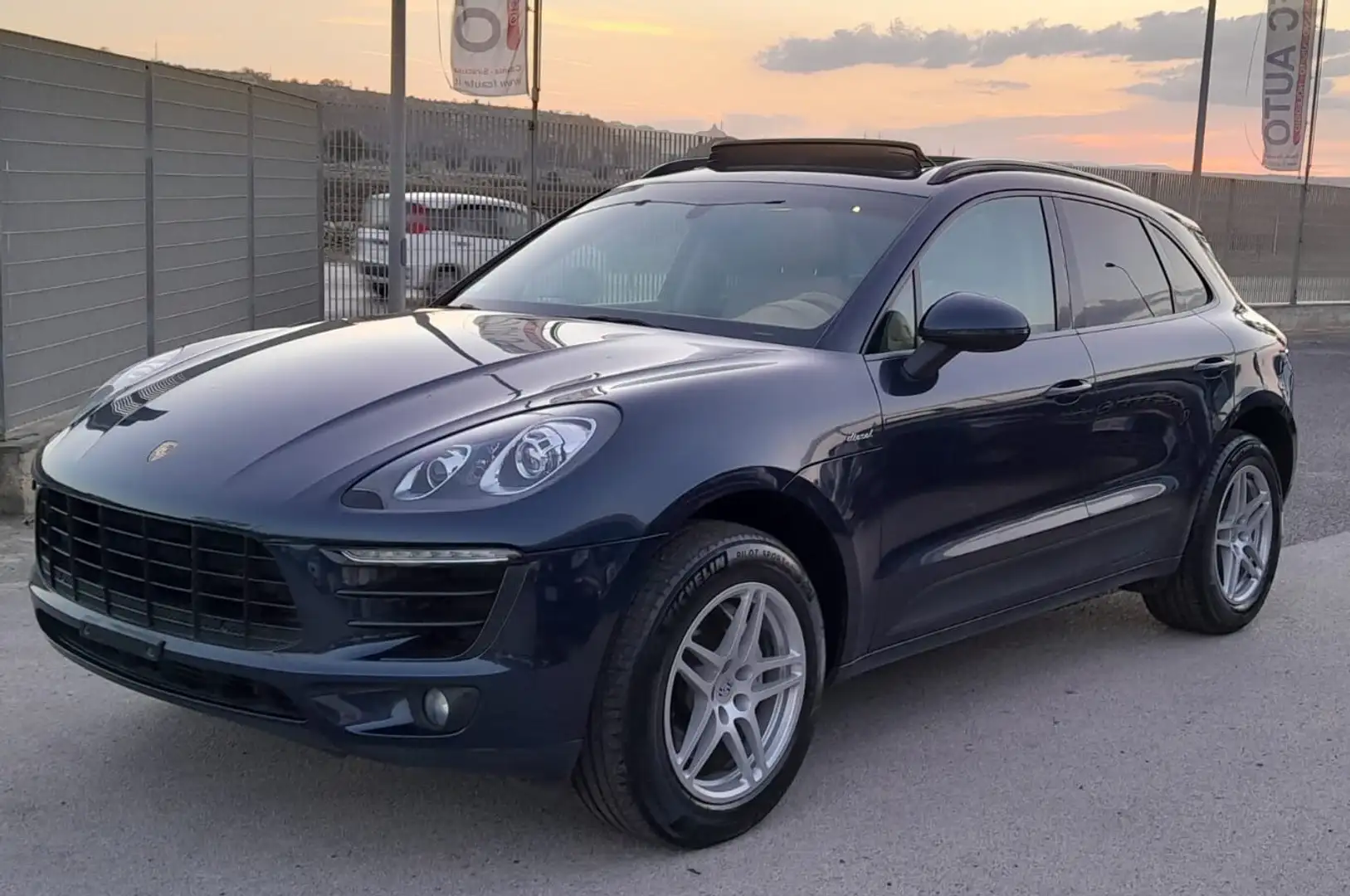 Porsche Macan 3.0 S Diesel Blu/Azzurro - 1