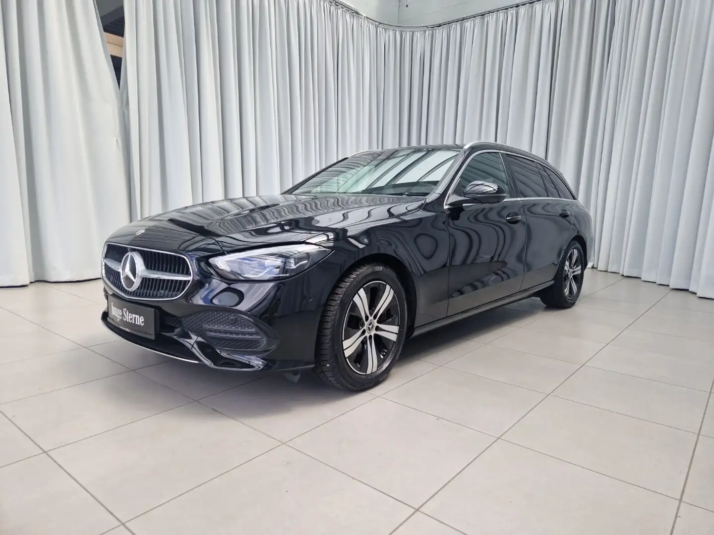 Mercedes-Benz C 200 d T-Modell Österreich-Edition Schwarz - 2