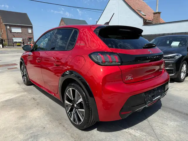 Peugeot 208 view 7