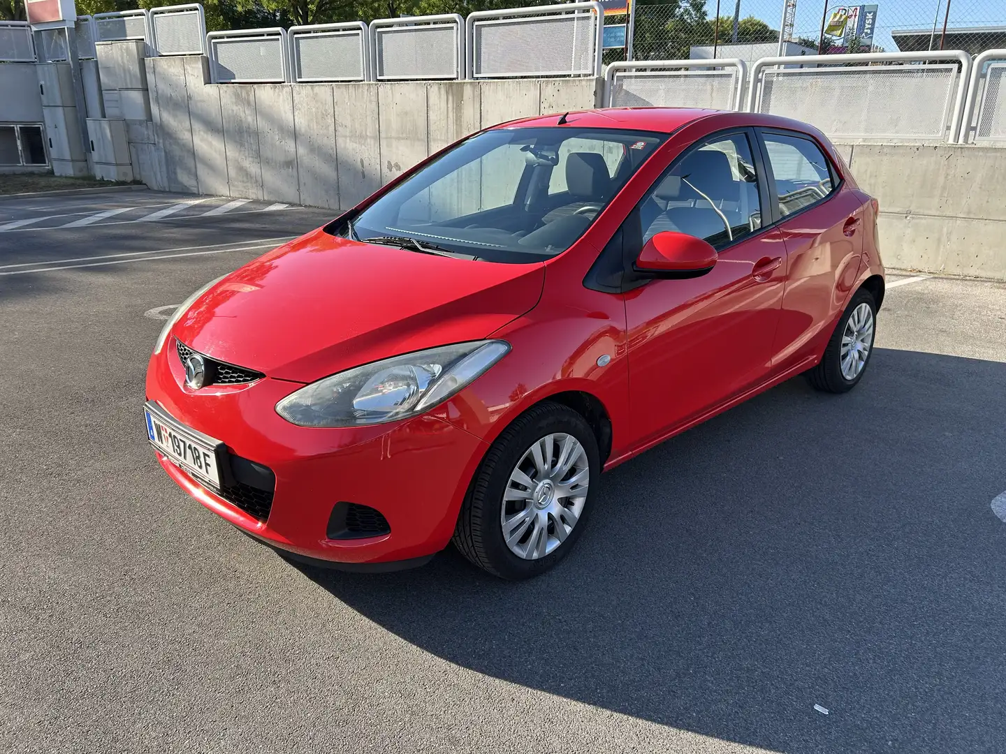Mazda 2 1,3i TE - 1
