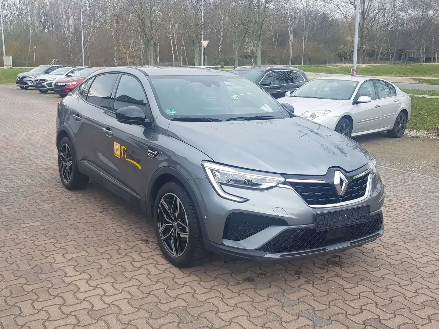 Renault Arkana TCe 160 EDC R.S. LINE Grau - 2