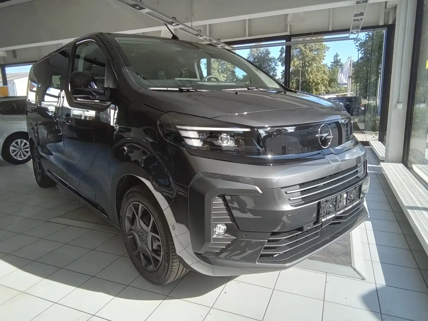 Opel Zafira Life Edition M (L2) Bruin - 1