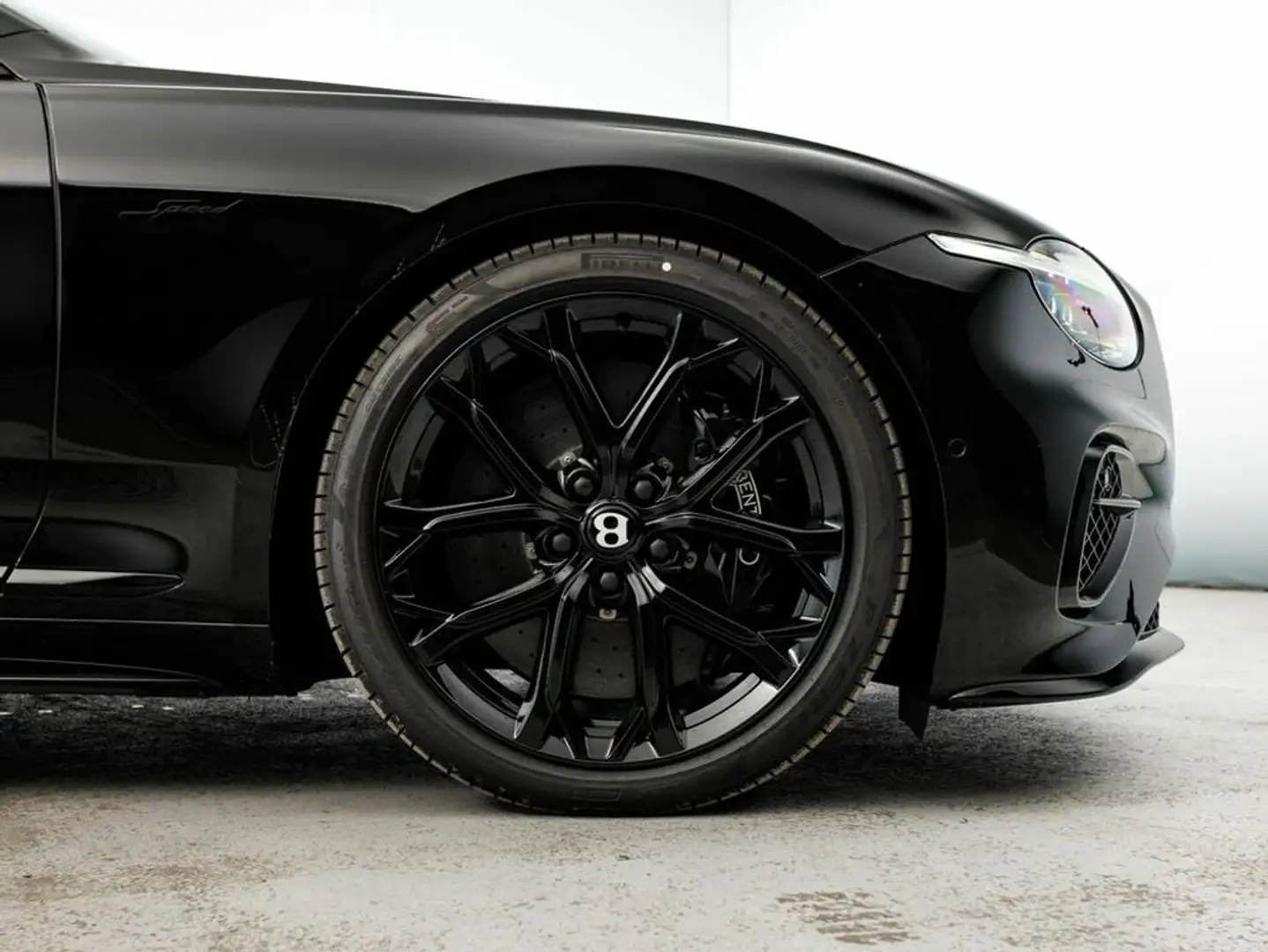Bentley Continental GTC Speed V8 Hybrid Schwarz - 2