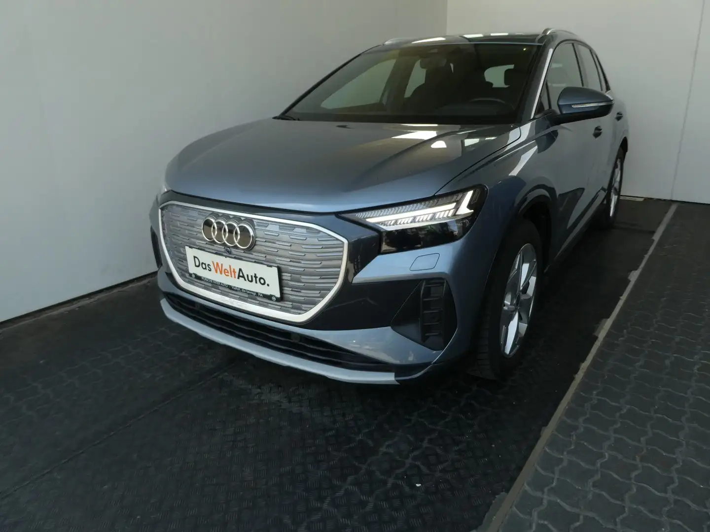 Audi Q4 e-tron Audi Q4 40 e-tron Blau - 1