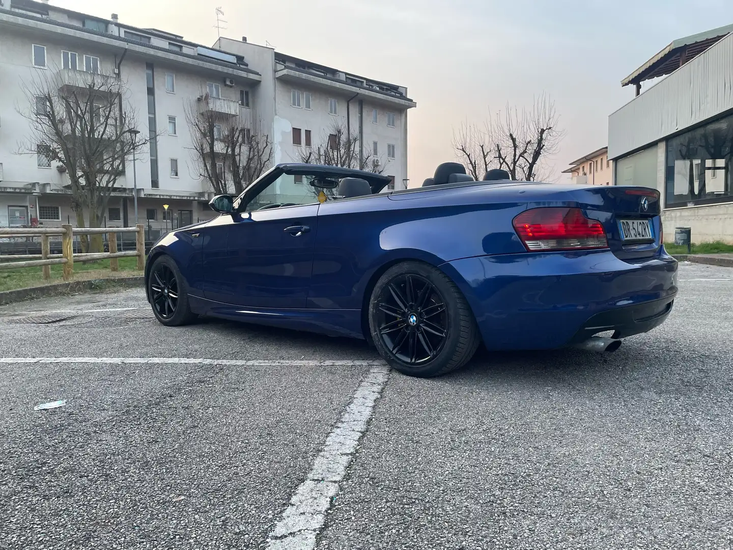 BMW 120 120d Cabrio Futura Blu/Azzurro - 2