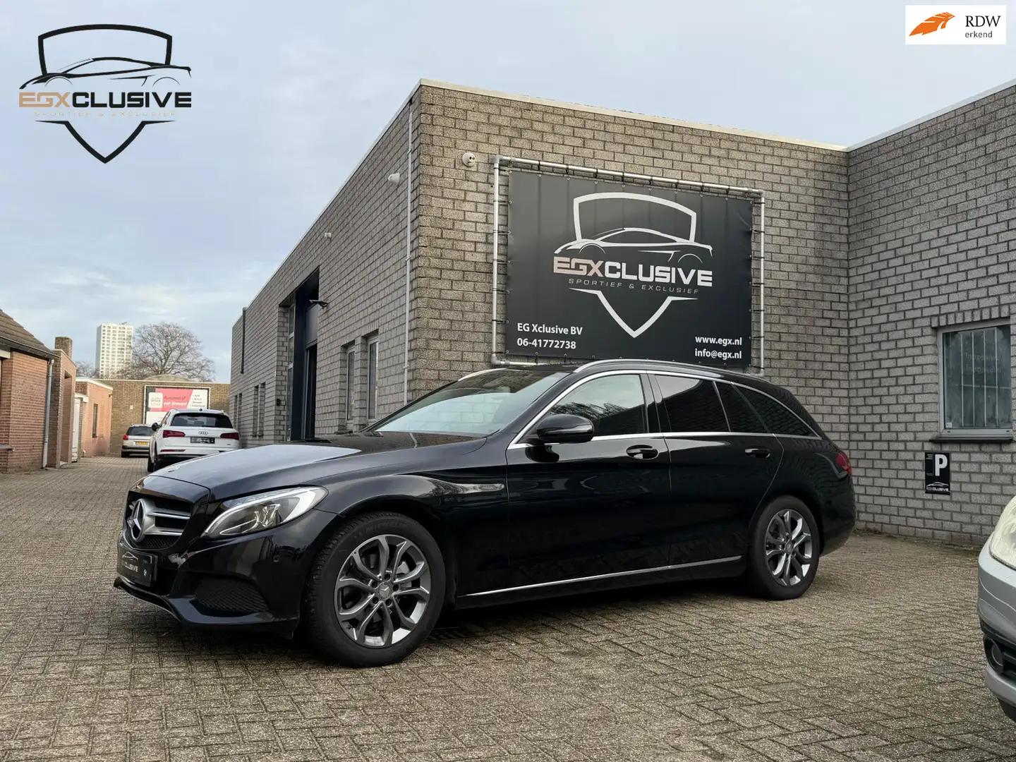 Mercedes-Benz C 180 Estate Edition 1 Schwarz - 1