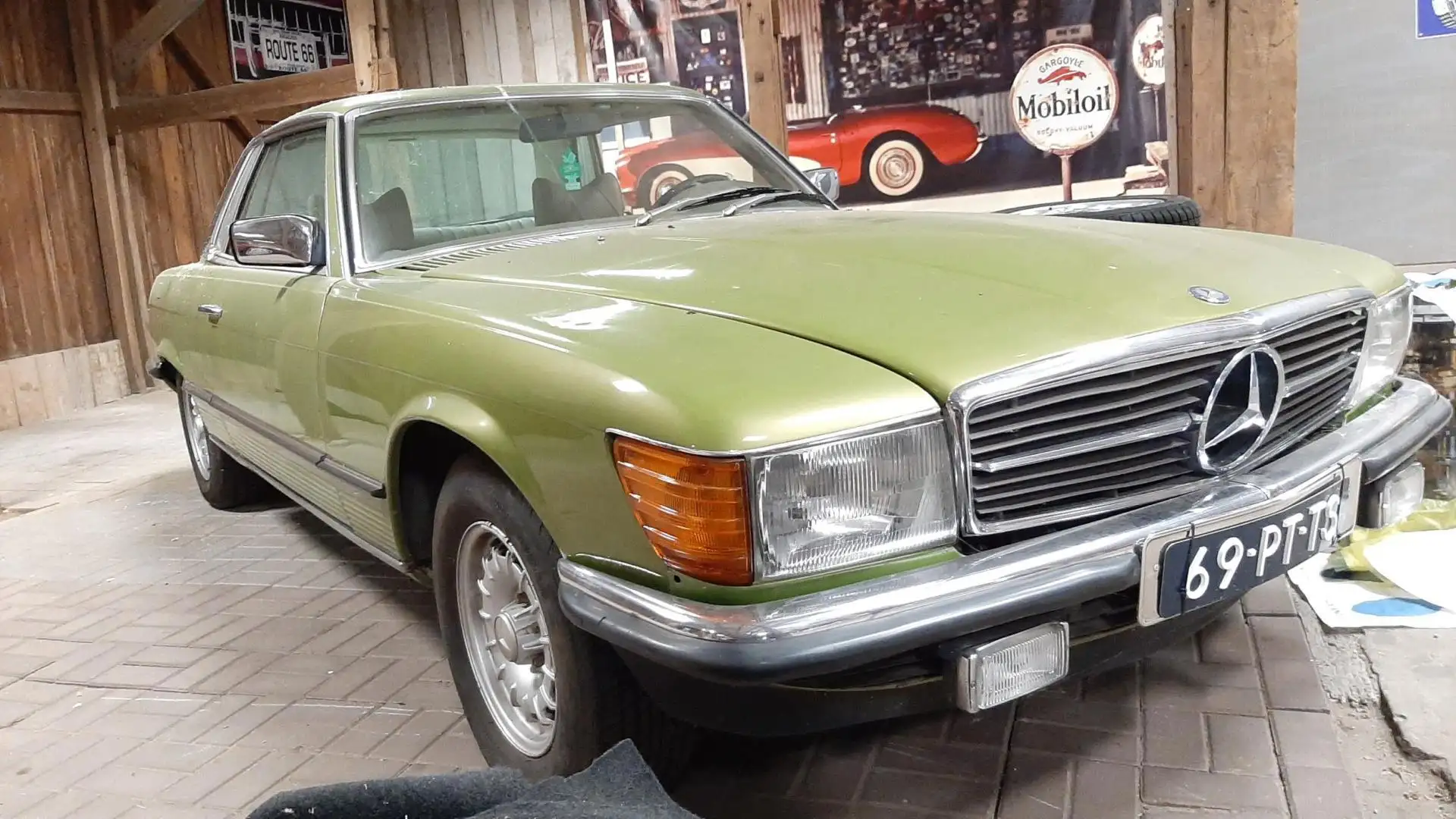 Mercedes-Benz SL 350 SLC coupé Automaat 195PK Zelená - 2