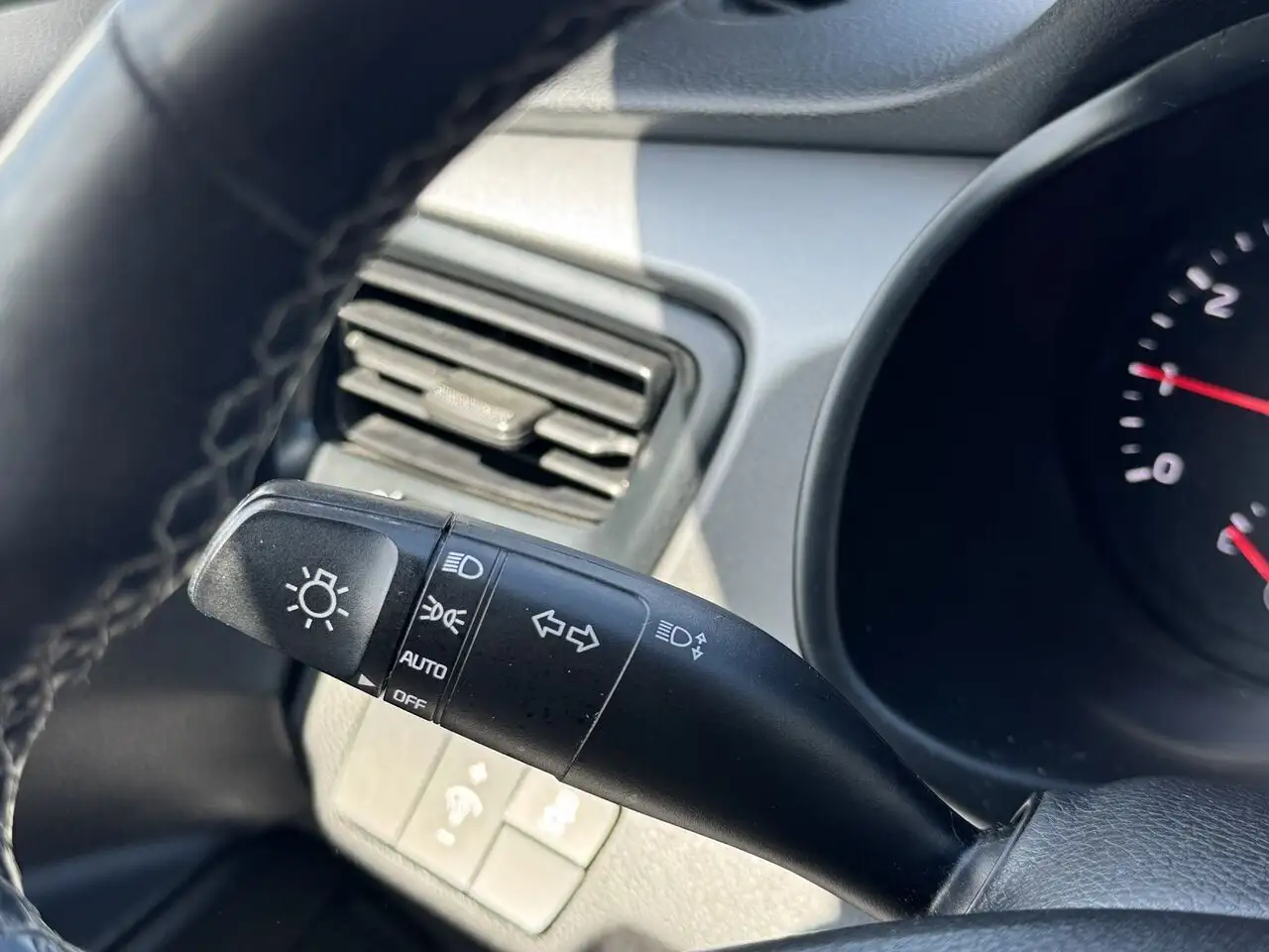 Kia Rio снимка Kia Rio
