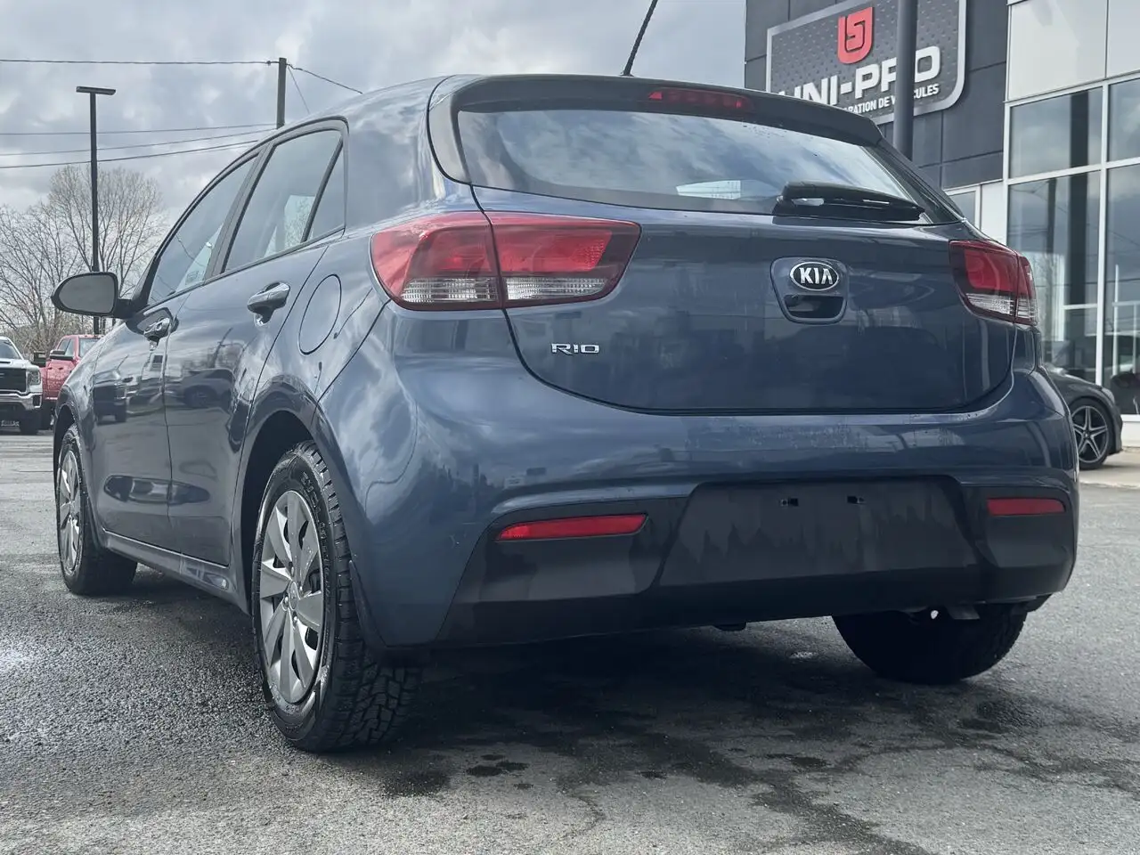 Kia Rio снимка Kia Rio