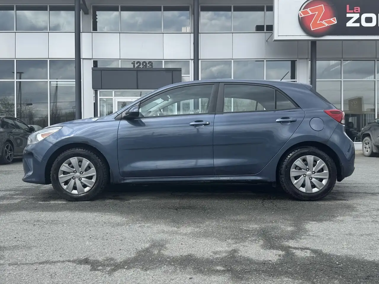 Kia Rio снимка Kia Rio