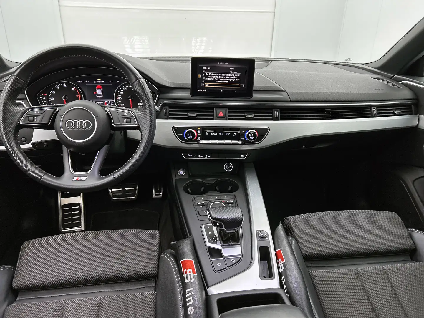 Audi A4 Limousine 1.4 TFSI Sport S line edition(NL-auto, D Gris - 2