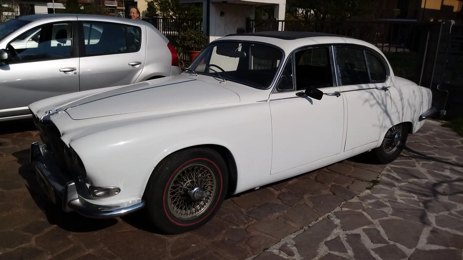 Jaguar 420 Weiß - 2