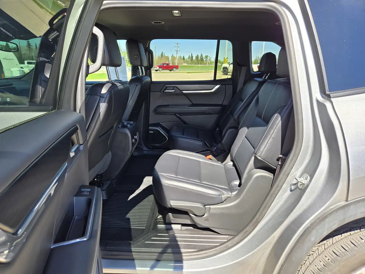 GMC Acadia photo GMC Acadia