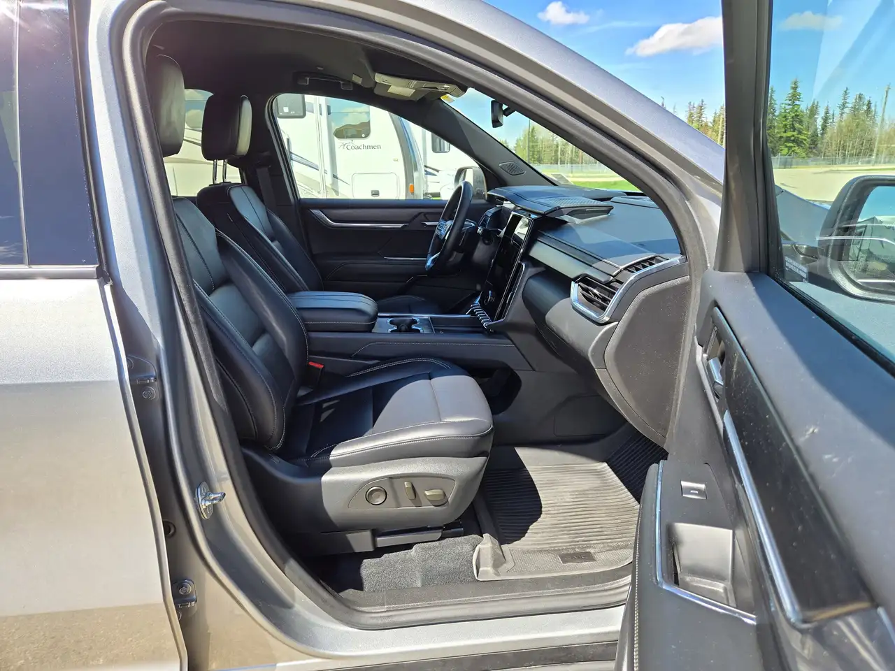 GMC Acadia photo GMC Acadia