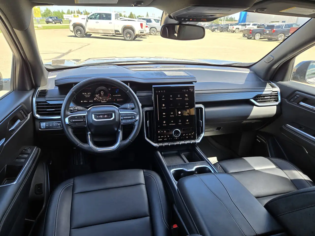 GMC Acadia photo GMC Acadia