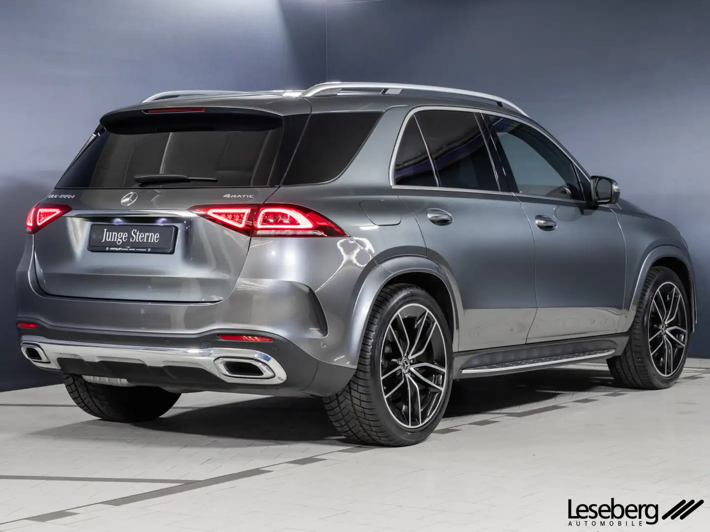 Mercedes-Benz GLE 400 GLE 400 d 4M AMG/Airmatic/Distronic/Multibeam Grau - 2